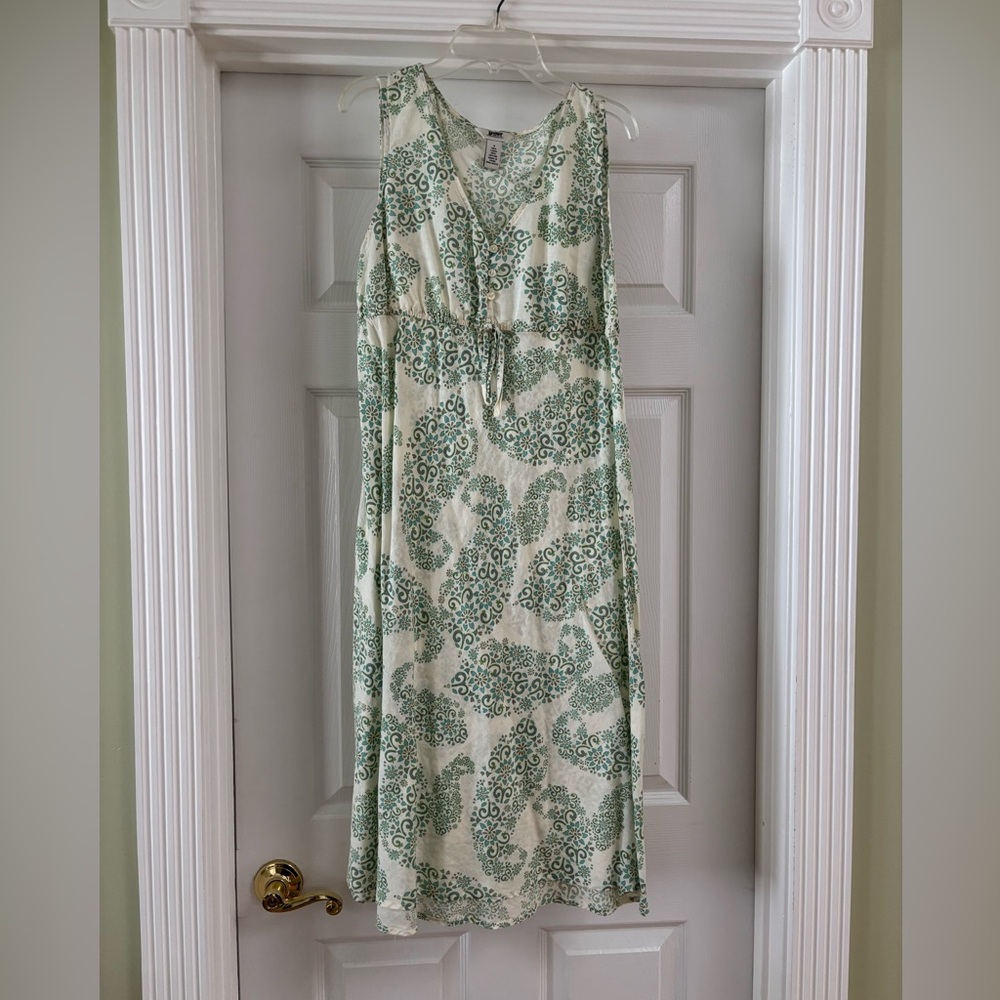 Long green & cream dress